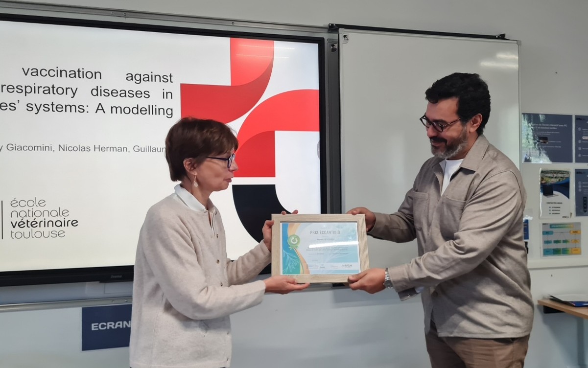 Remise du Prix Ecoantibio "Résistance antimicrobienne"